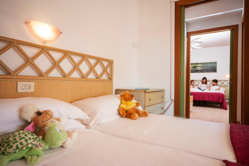 Hotel Doge Alba Adriatica Phòng bức ảnh
