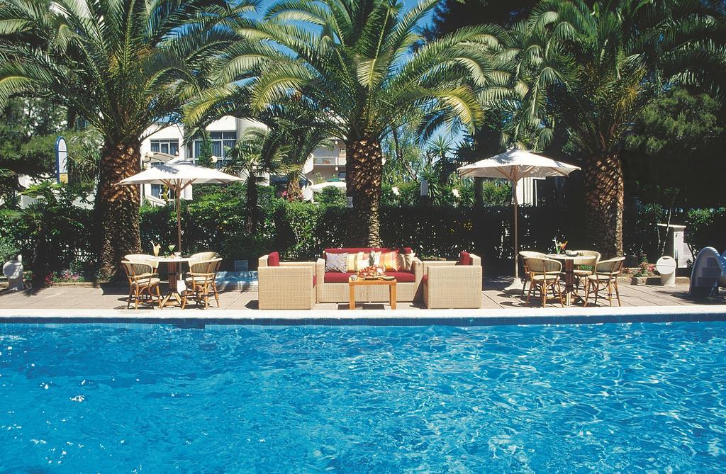 Hotel Doge Alba Adriatica Ngoại thất bức ảnh